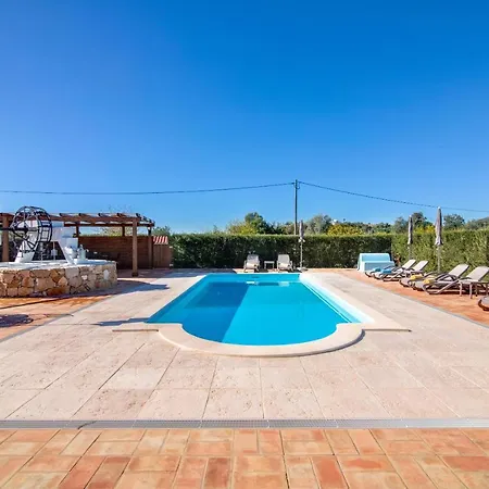 Oliva Al Holiday home Moncarapacho